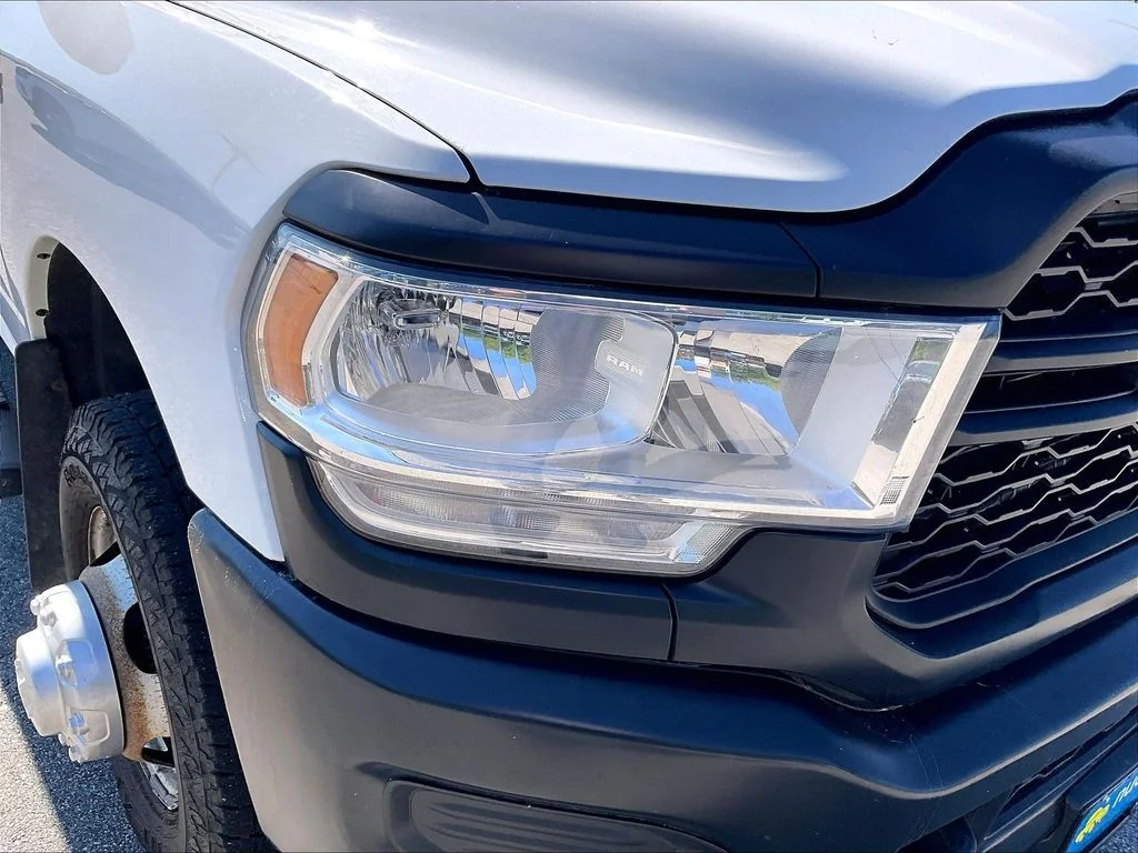 Used 2022 Bright White Clearcoat Ram Tradesman image 25
