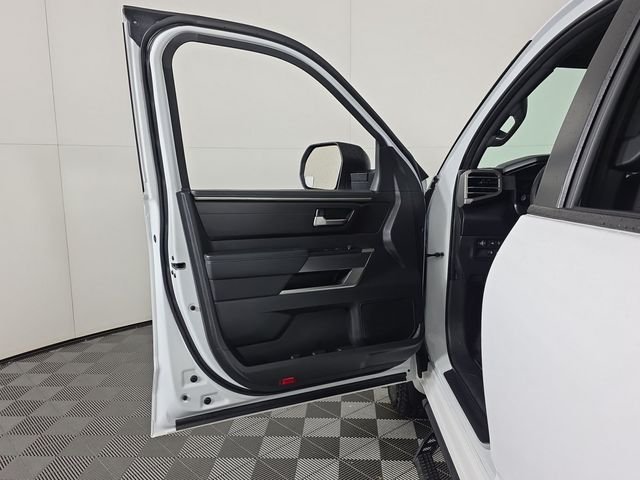 Used 2025 Ice Toyota SR5 image 25