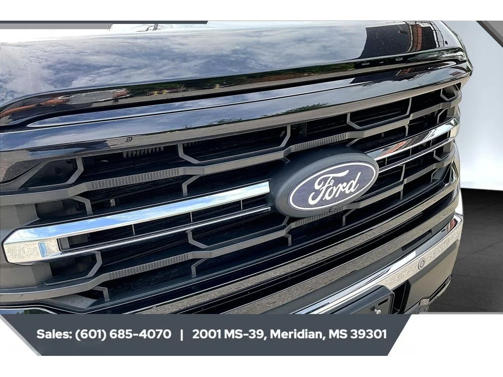 Used 2024 Agate Black Metallic Ford XLT image 21