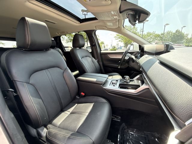 Used 2024 White Mazda Preferred image 28
