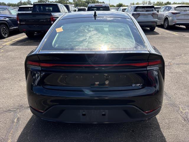 Used 2025 Midnight Black Metallic Toyota LE image 9