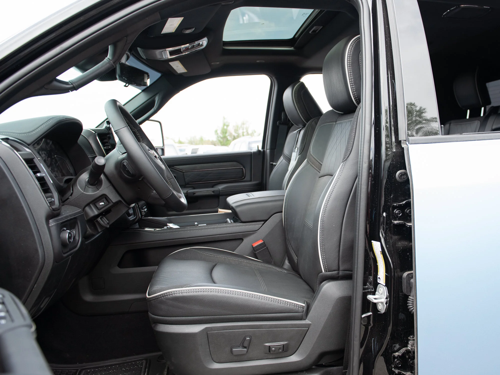 Used 2026 Black RAM Limited* Mega Cab, 2 Inch Lift, 35 Inch Tires, 20 Inch Cali Wheels image 30