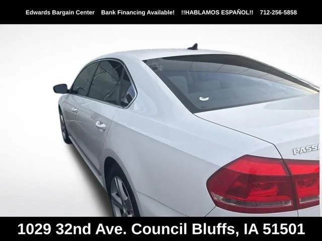 Used 2013 White Volkswagen 2.5 SE image 14