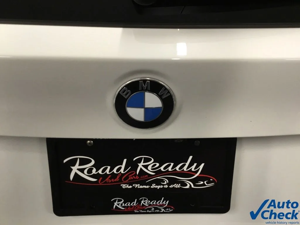 Used 2020 White BMW xDrive30i image 14