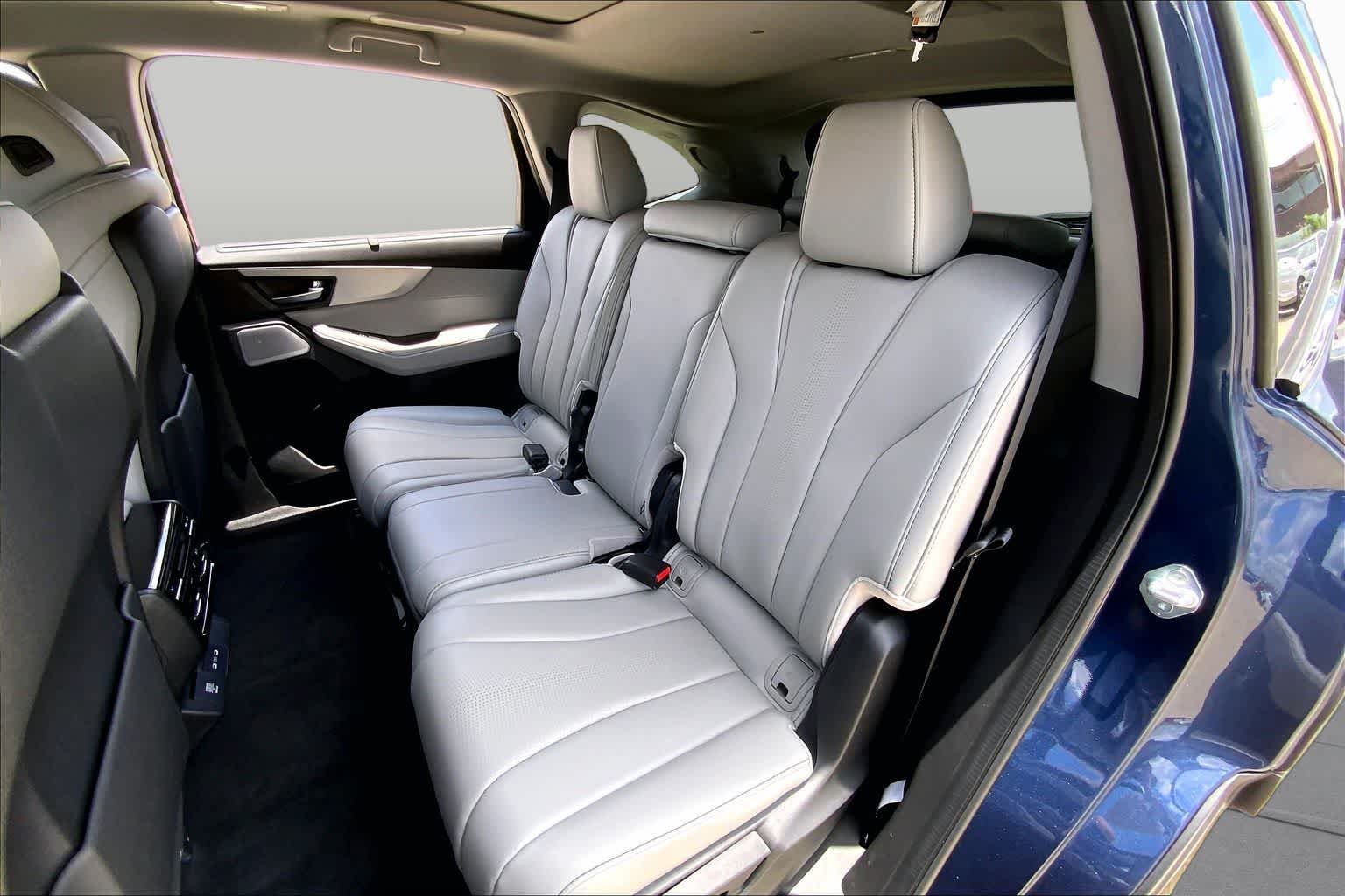 Used 2026 Canyon River Blue Metallic Acura w/Technology Package image 19