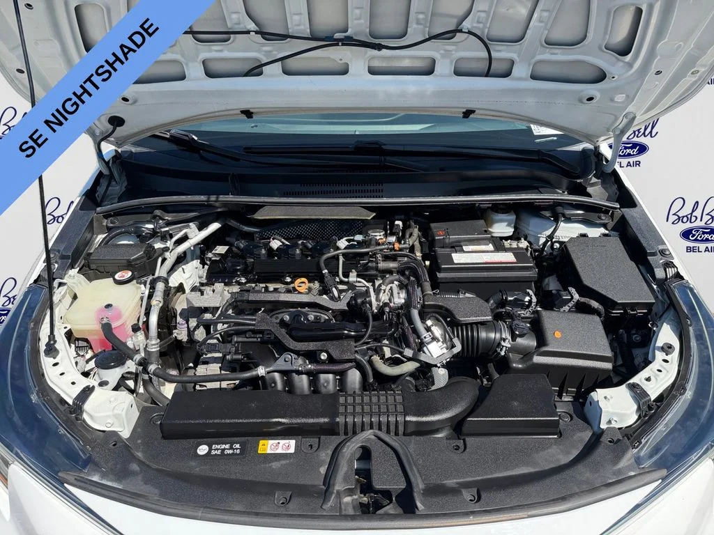 Used 2020 White Toyota SE Nightshade image 18