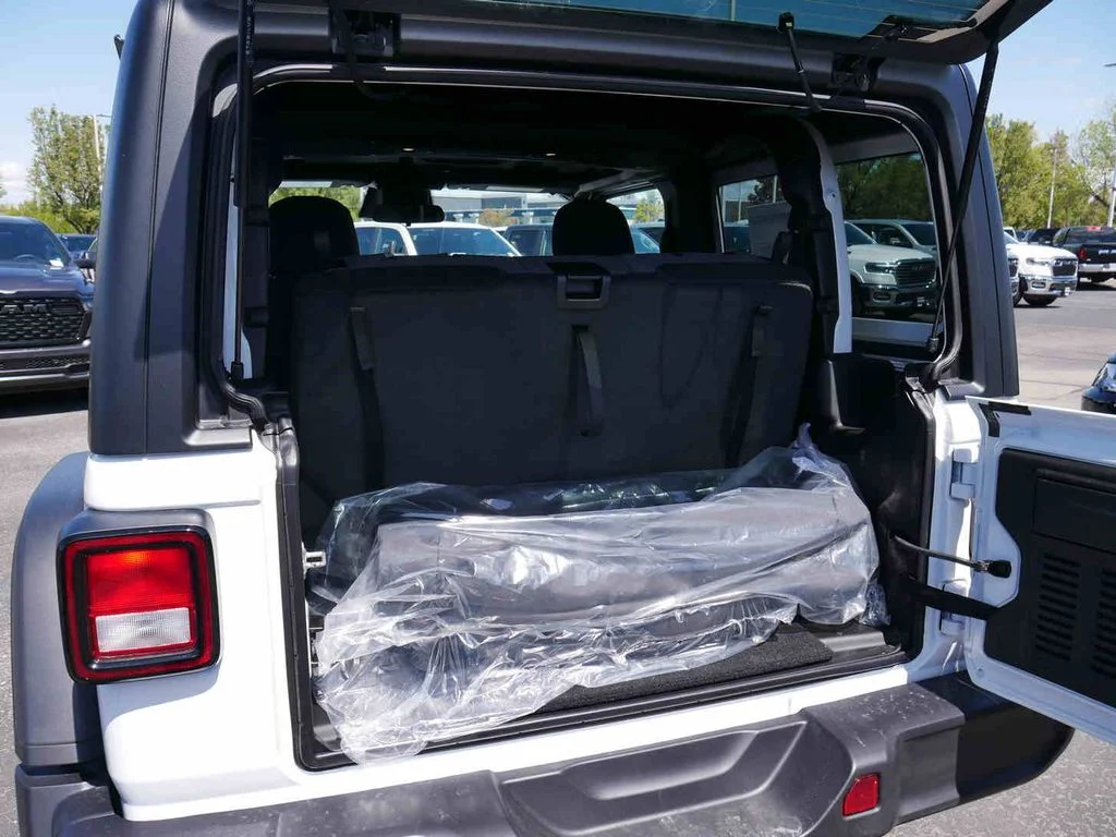 New 2026 White Jeep Willys image 14