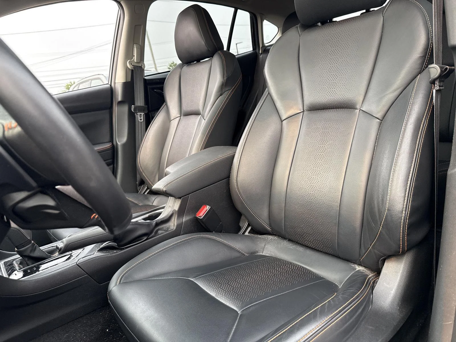 Used 2021 Crystal Black Silica Subaru Limited image 8