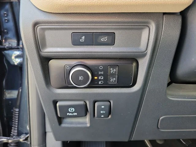 Used 2024 Blue Ford Limited image 24