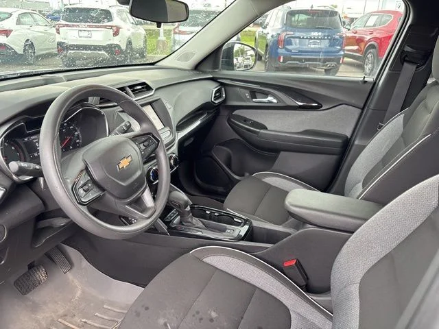 Used 2023 Mosaic Black Metallic Chevrolet LT image 15