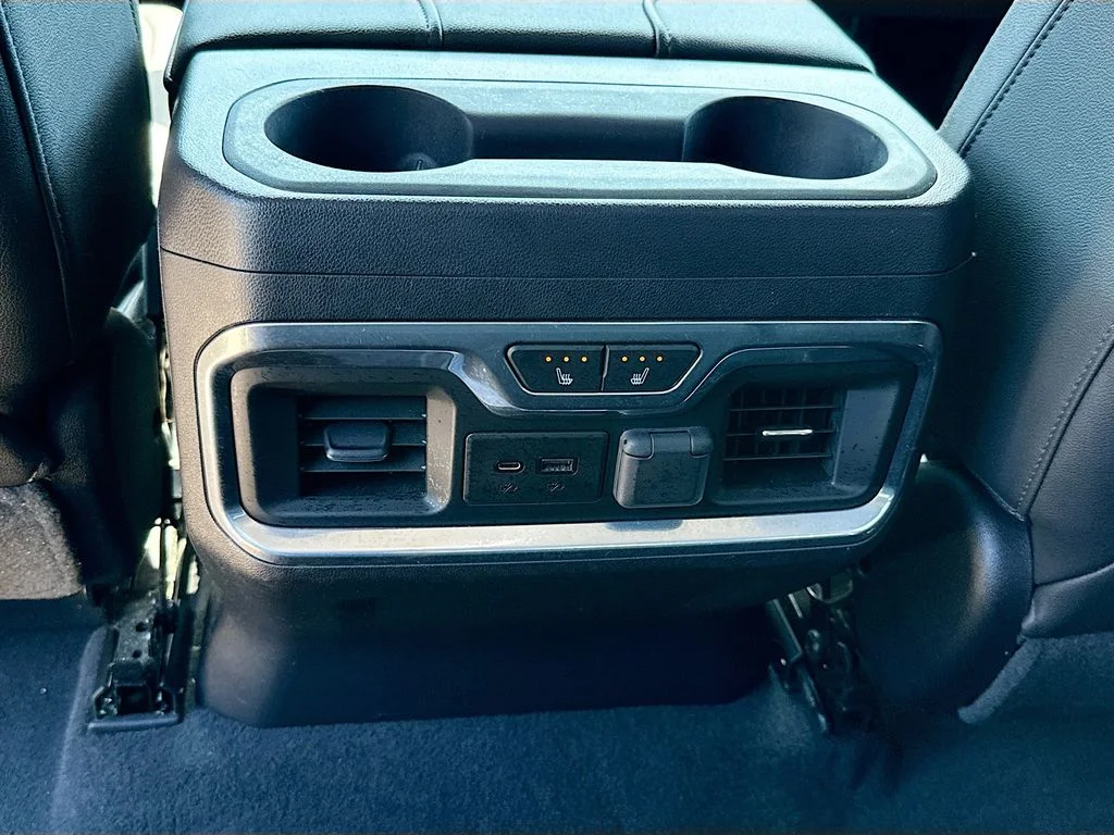 Used 2019 Shadow Gray Metallic Chevrolet LTZ image 25
