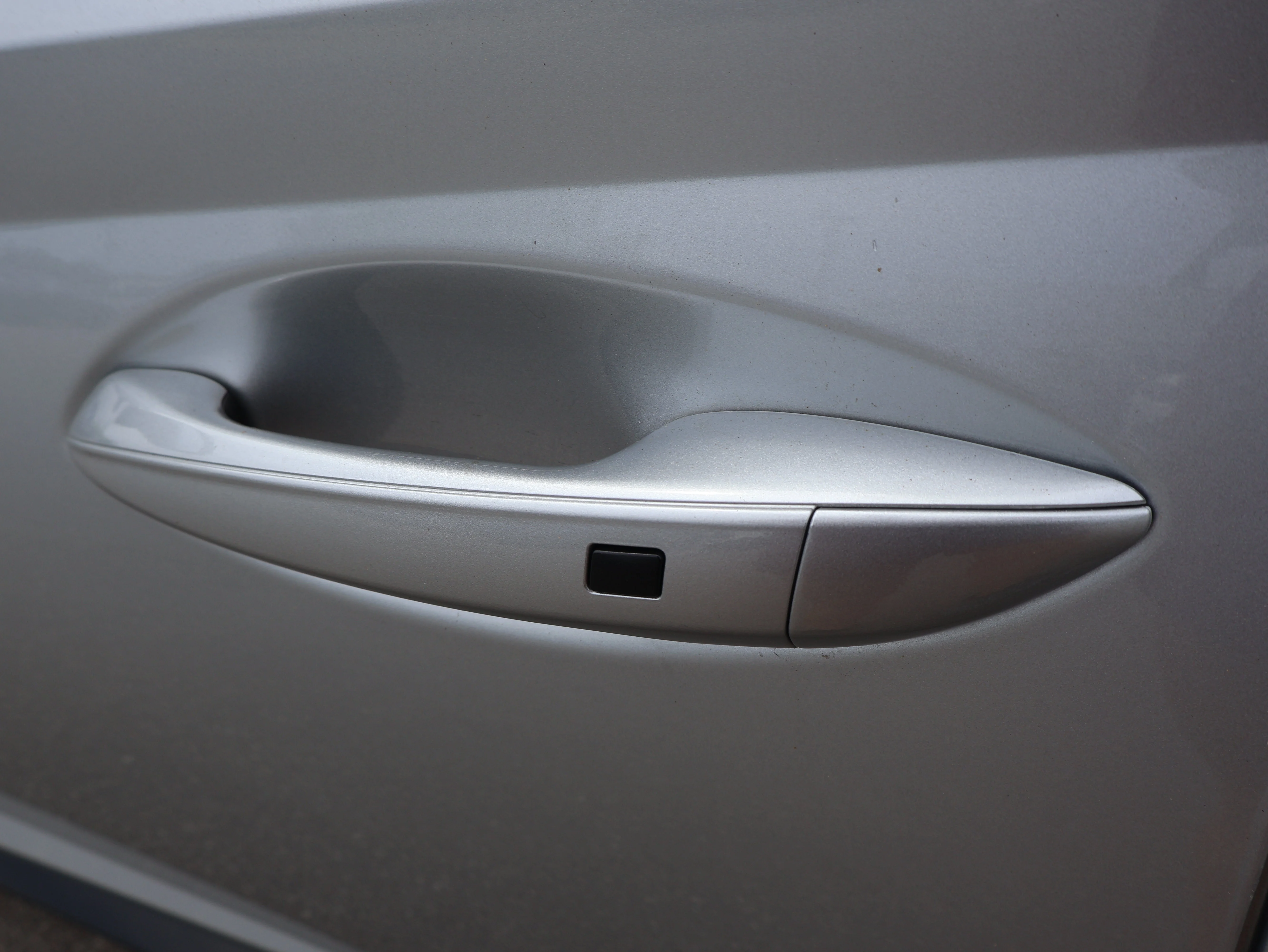Used 2025 Aero Silver Hyundai SEL image 21