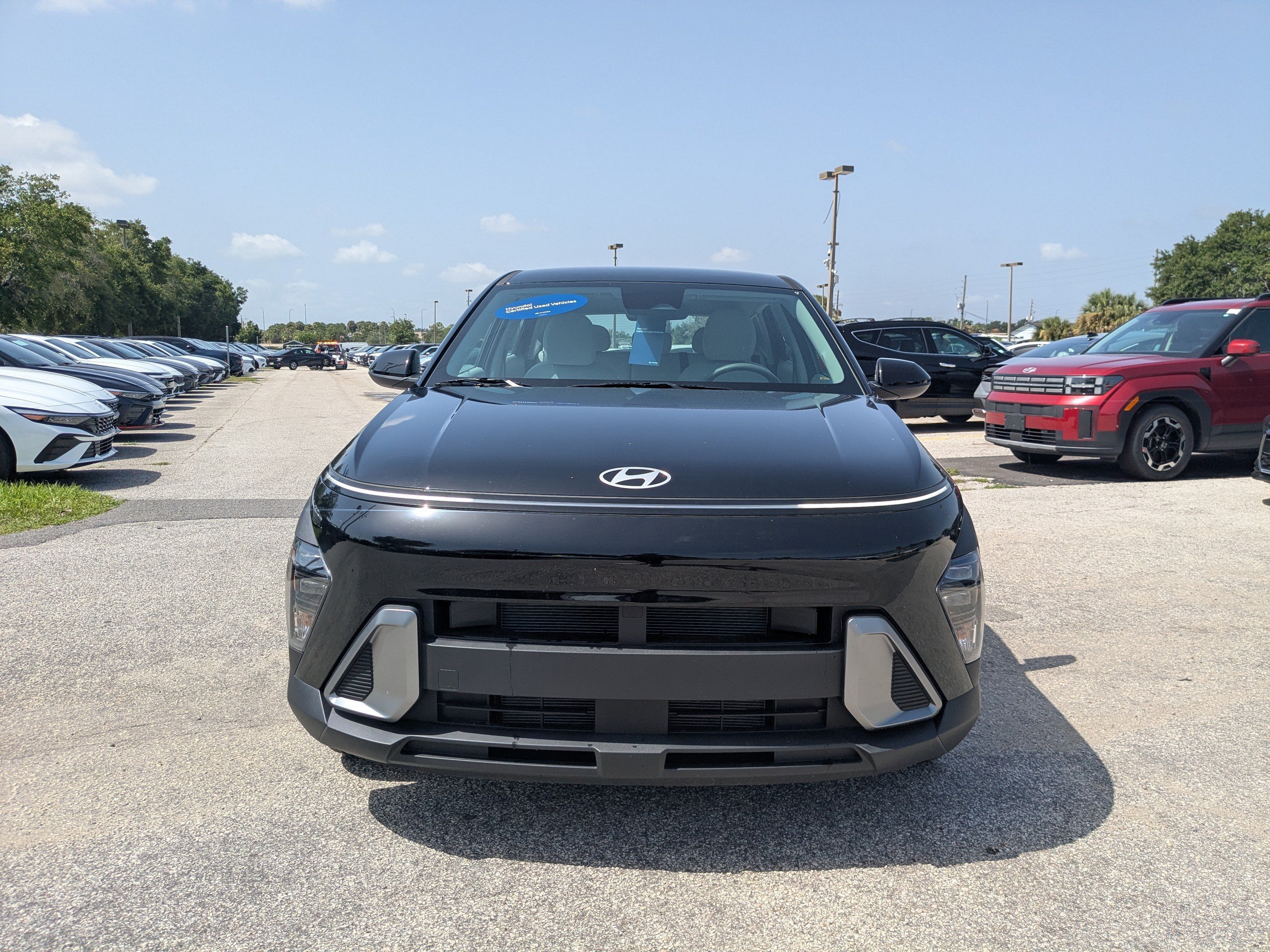 New 2026 Abyss Black Pearl Hyundai SE FWD image 3
