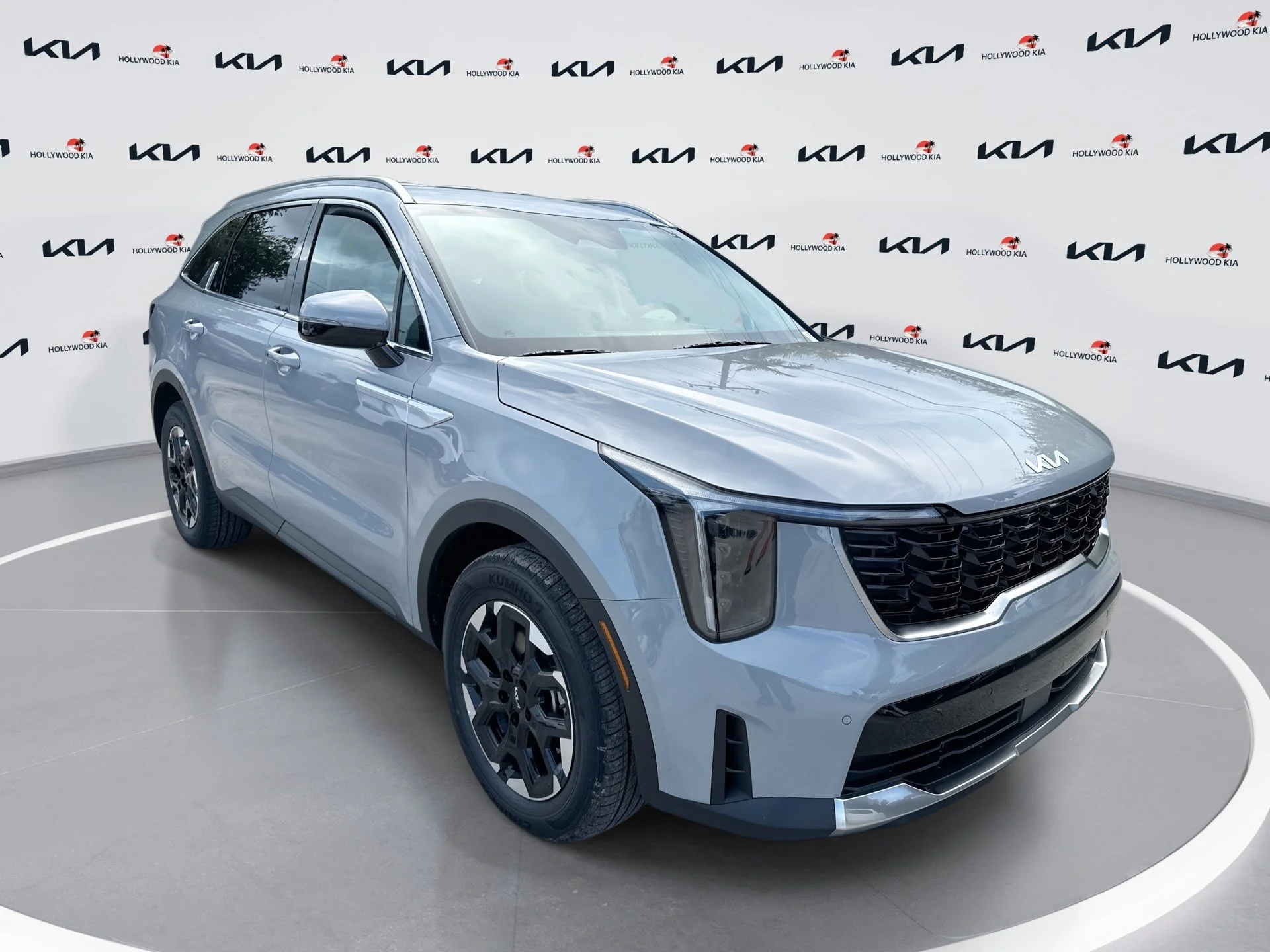 New 2026 Wolf Gray Kia S image 1