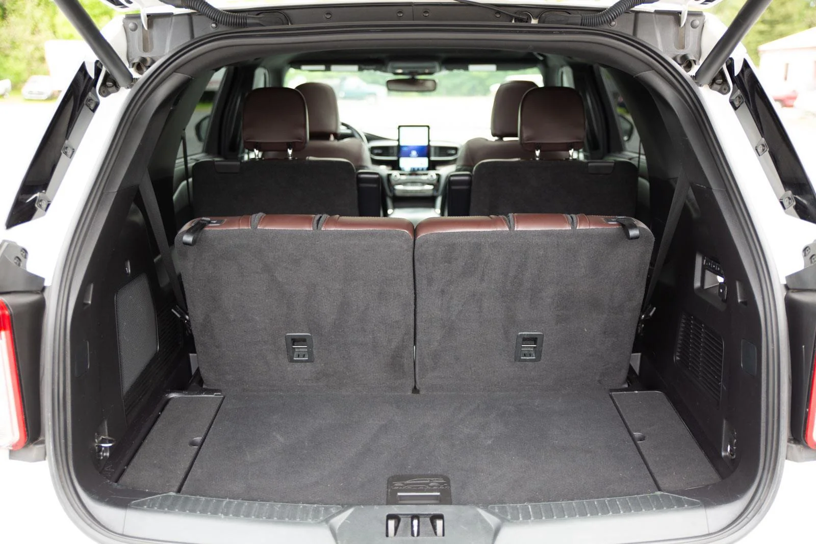 2021 Ford Explorer Platinum - Photo 27