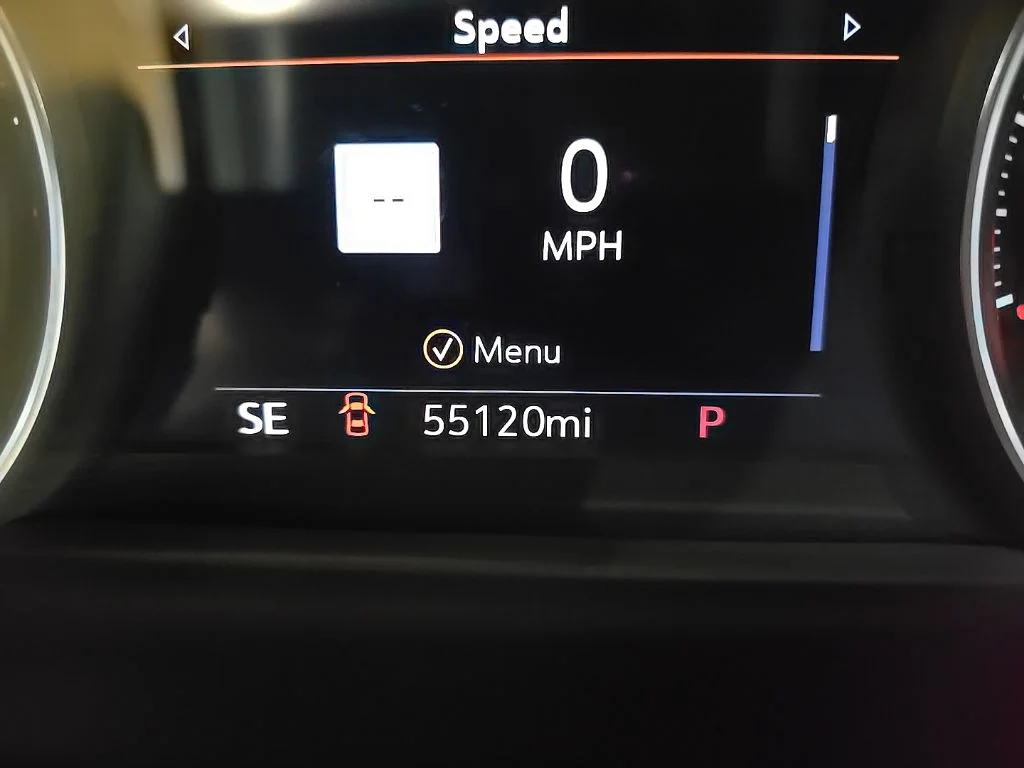 Used 2021 Black Chevrolet High Country image 23