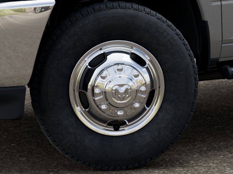 New 2027 Silver-Zynith Exterior Paint RAM TRADESMAN image 8