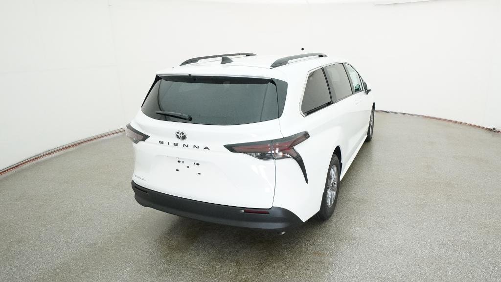 New 2026 Ice Cap Toyota LE image 8