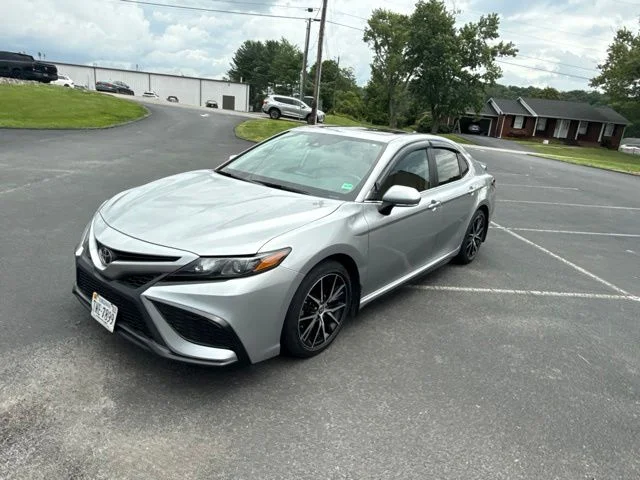 Used 2021 Silver Toyota SE image 1