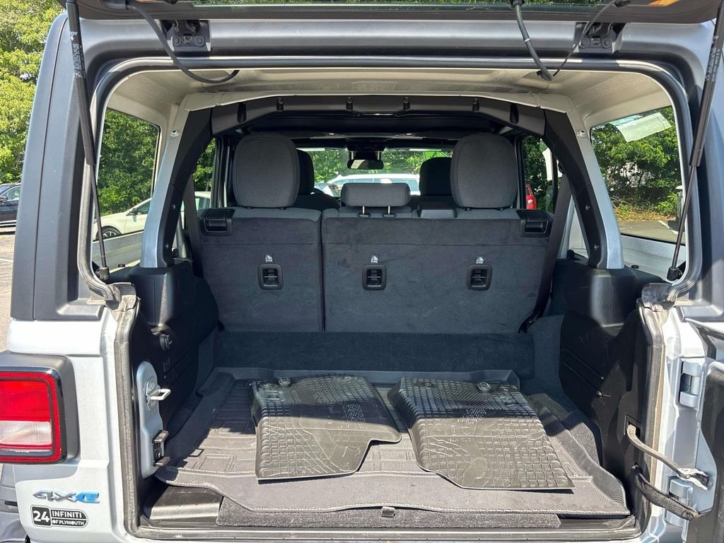 Used 2024 Silver Jeep Willys 4xe image 14