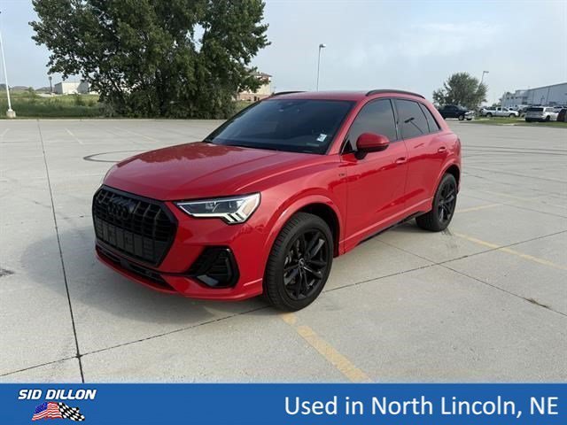 Used 2022  Audi S line Premium Plus image 1