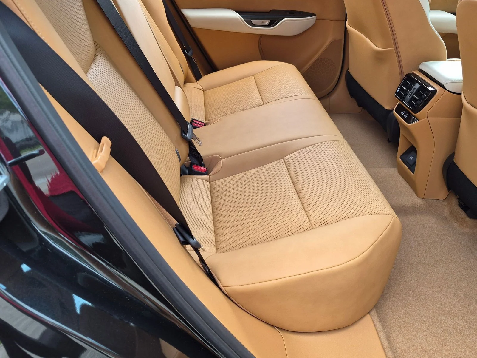 Certified Used 2026 Caviar Lexus RZ 350e Premium image 18