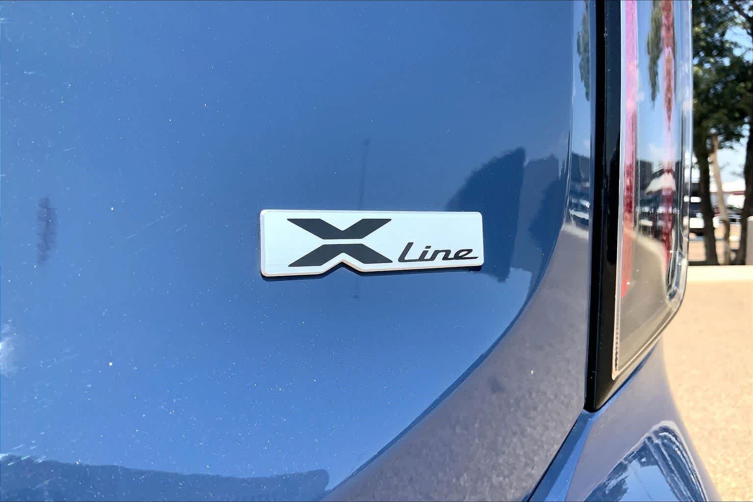 Used 2025 Midnight Lake Blue Kia SX X-Line image 9