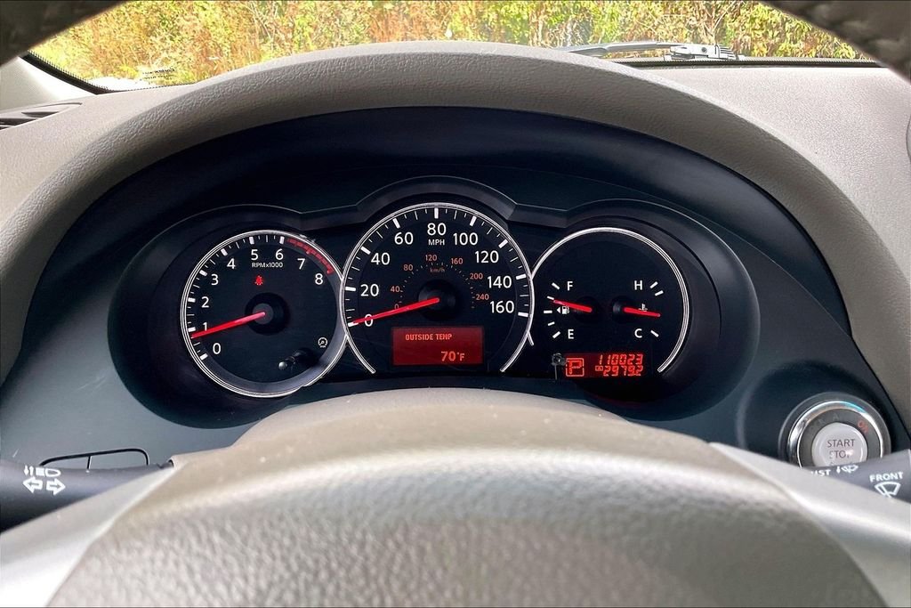 Used 2012 White Nissan 2.5 S image 19