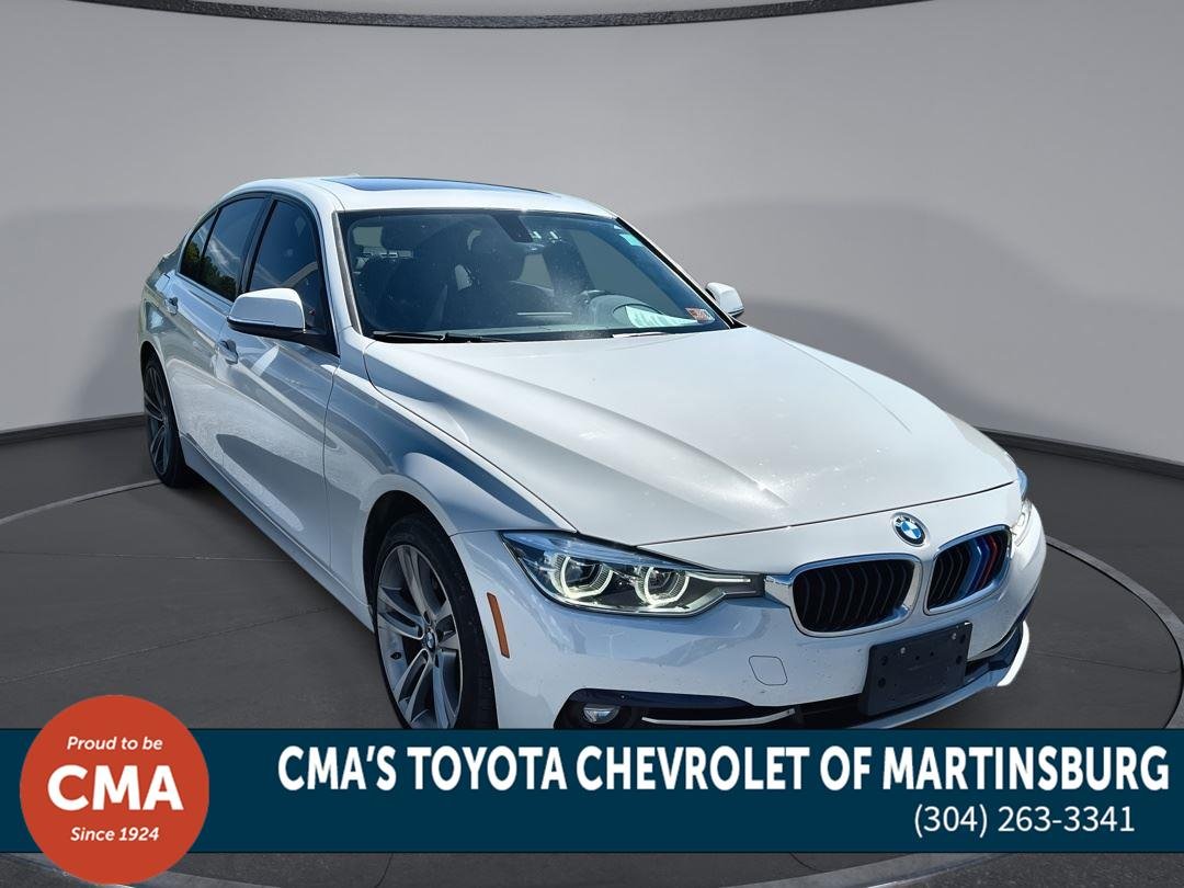 Used 2018  BMW  image 1