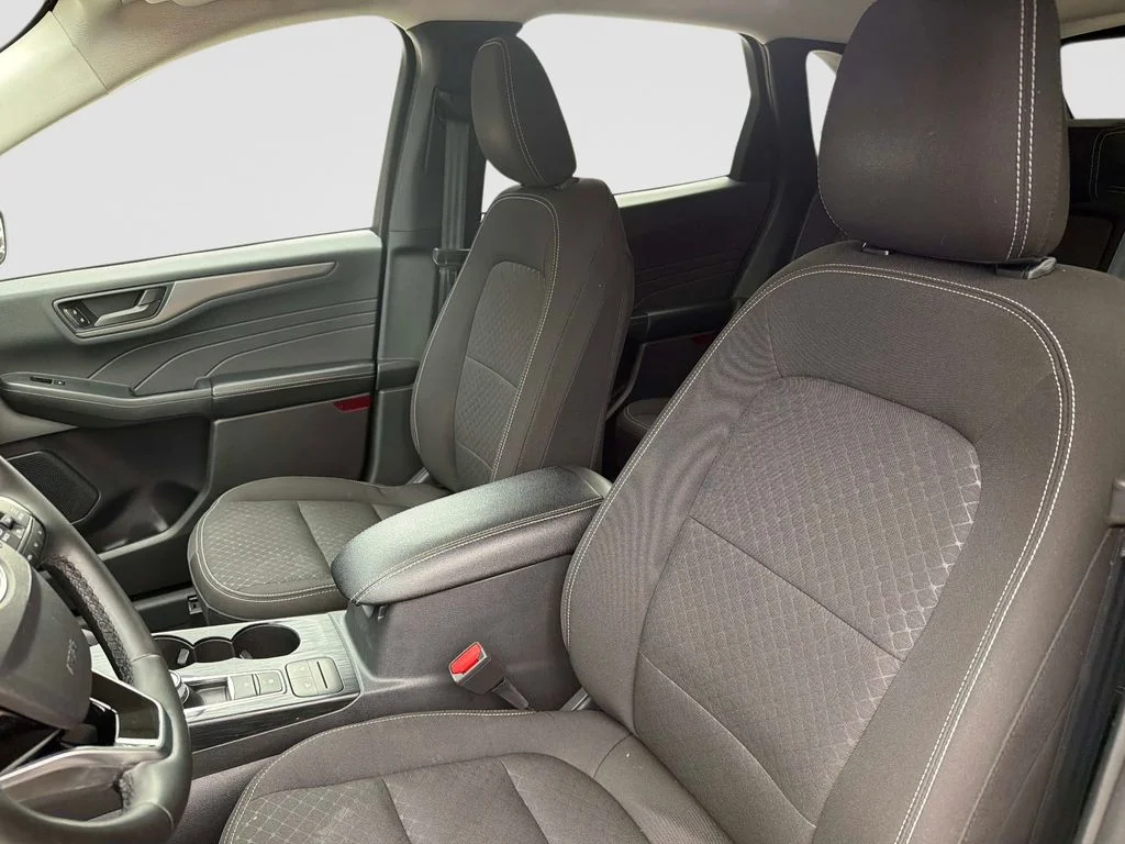 Used 2024 Vapor Blue Ford Active image 21