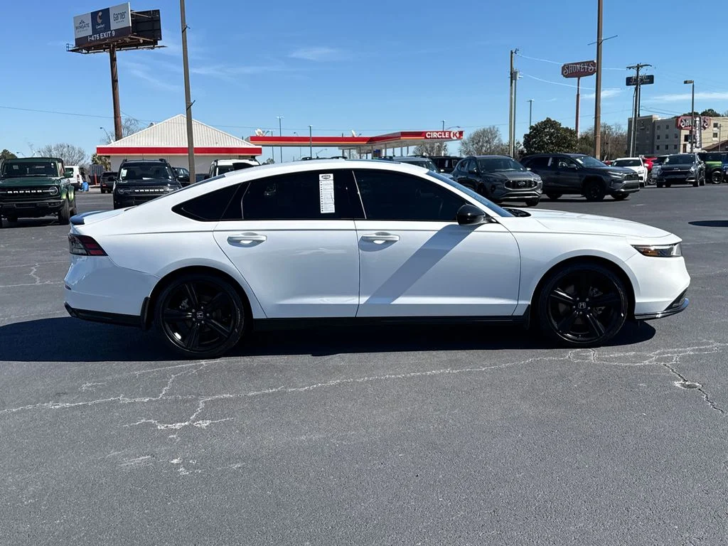 Used 2025 White Honda Sport-L image 8
