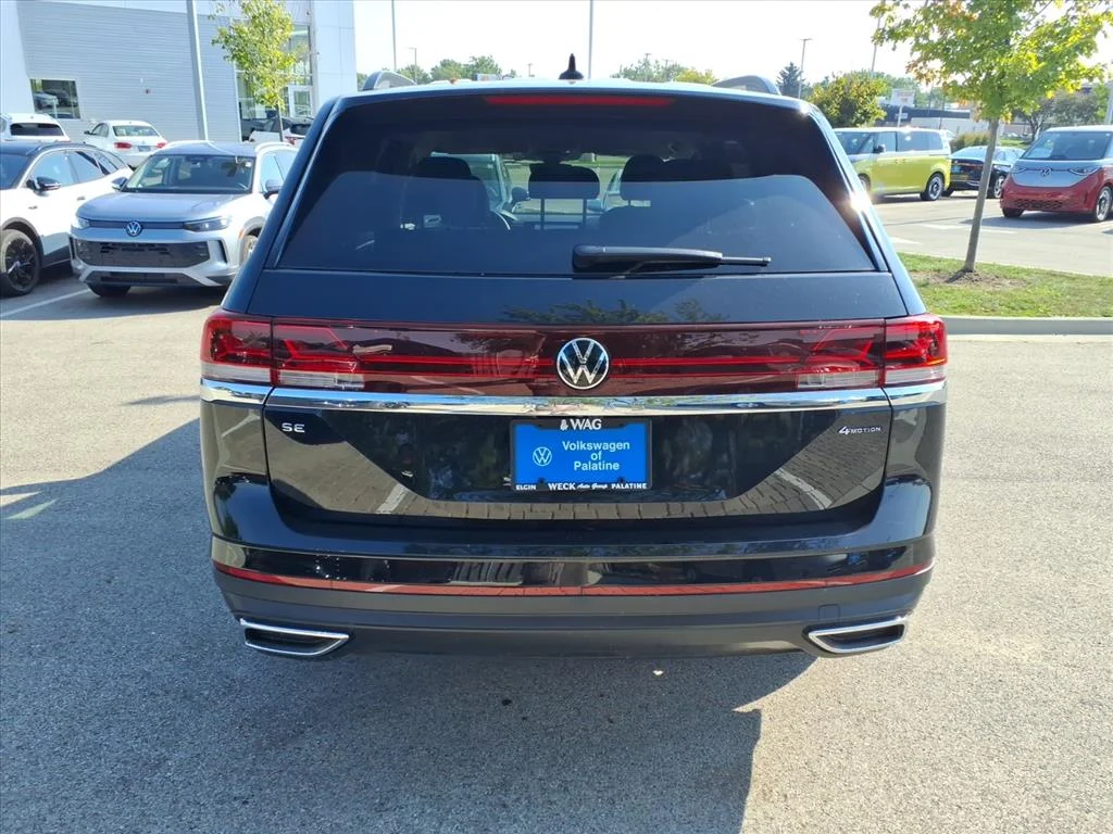 Used 2026 Deep Black Pearl (2t2t) Volkswagen 2.0T SE 4MOTION image 6