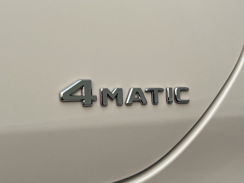 New 2026 Polar White Mercedes-Benz GLE 450 image 31