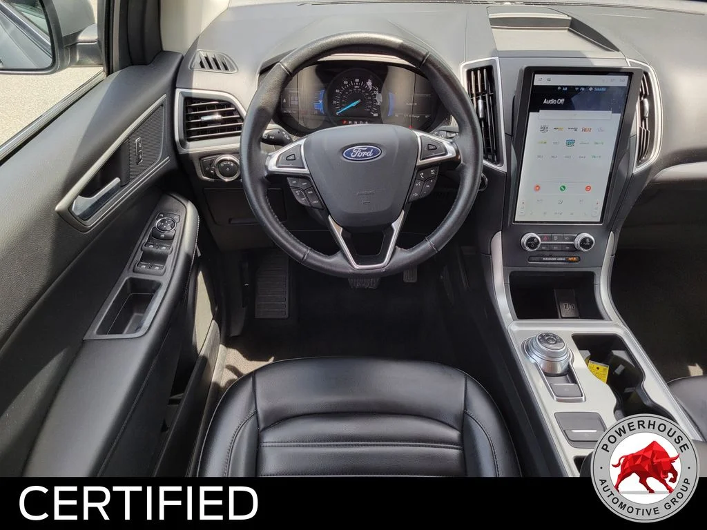 Used 2024 Silver Ford SEL image 18