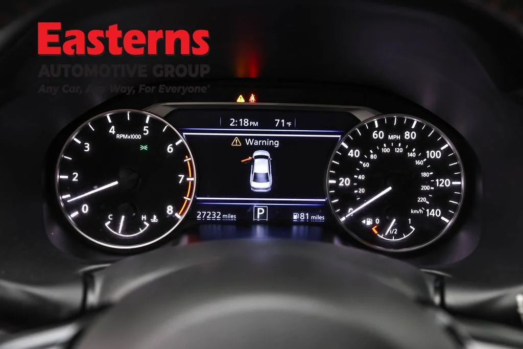 Used 2023 Gray Nissan 2.5 SR image 18