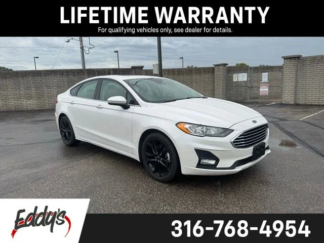 2019 Ford Fusion SE FWD's photo