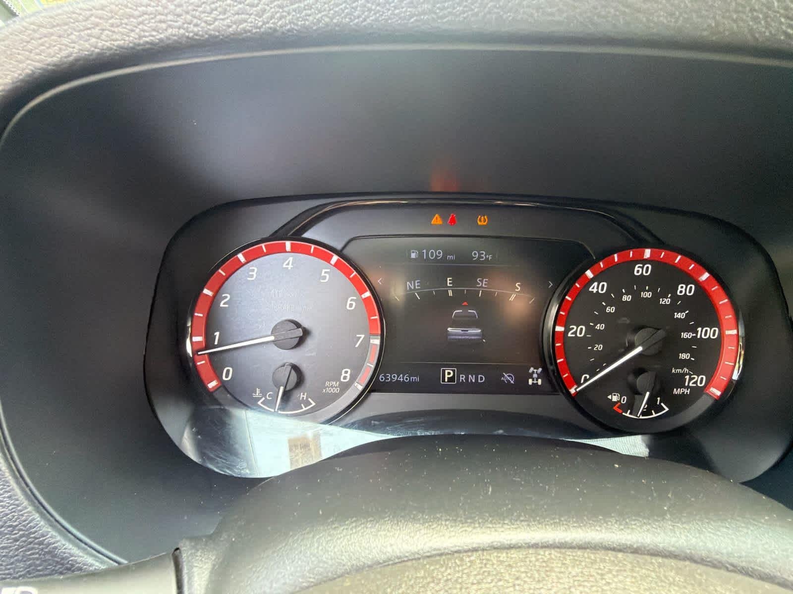 Used 2024 Boulder Gray Pearl Nissan PRO-4X image 8