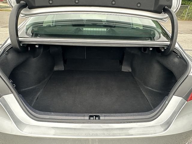 Used 2020 Silver Toyota SE image 16