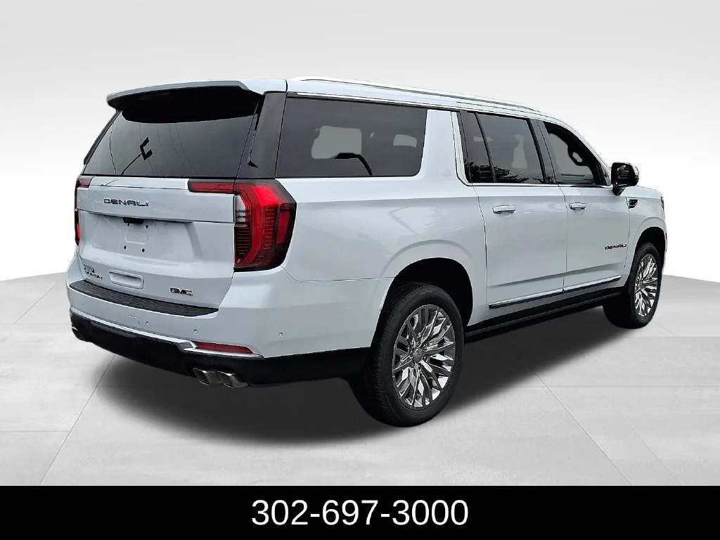 2026 GMC Yukon XL Denali - Photo 7