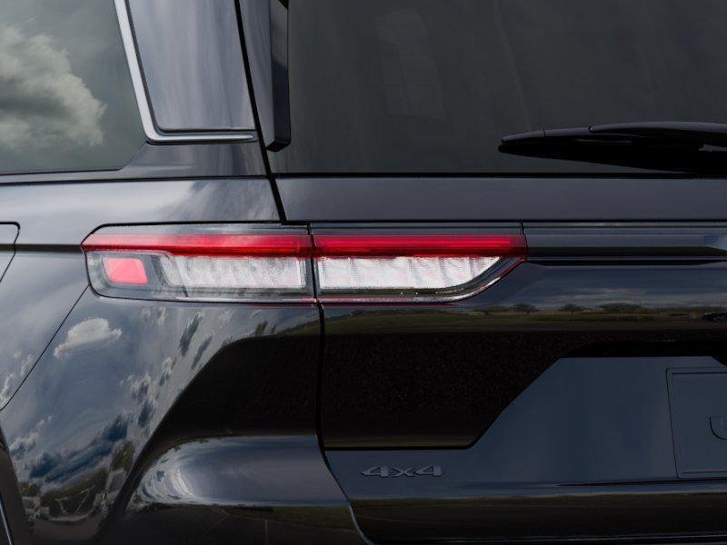 New 2027 High-Gloss Black Paint Jeep Limited Reserve image 35