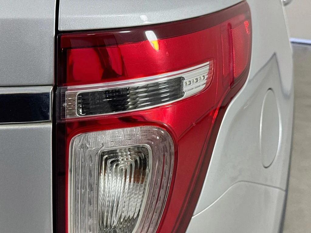 Used 2013 Ingot Silver Ford XLT image 31