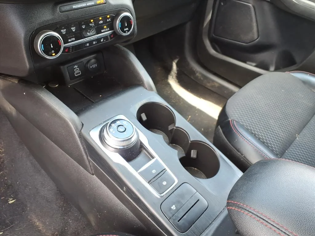 Used 2024 Vapor Blue Ford ST-Line Select image 22