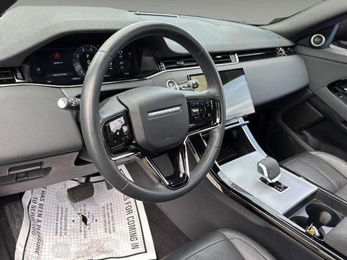 Used 2024 Gray Land Rover S image 15