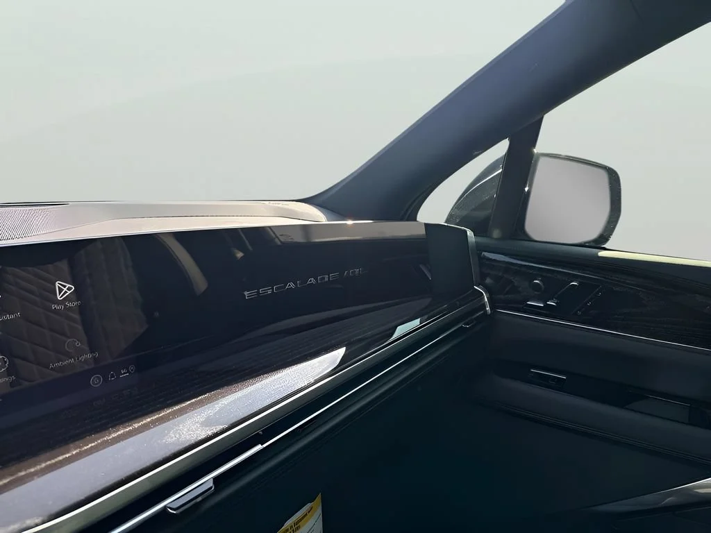 2026 Cadillac Escalade IQL Luxury - Photo 45