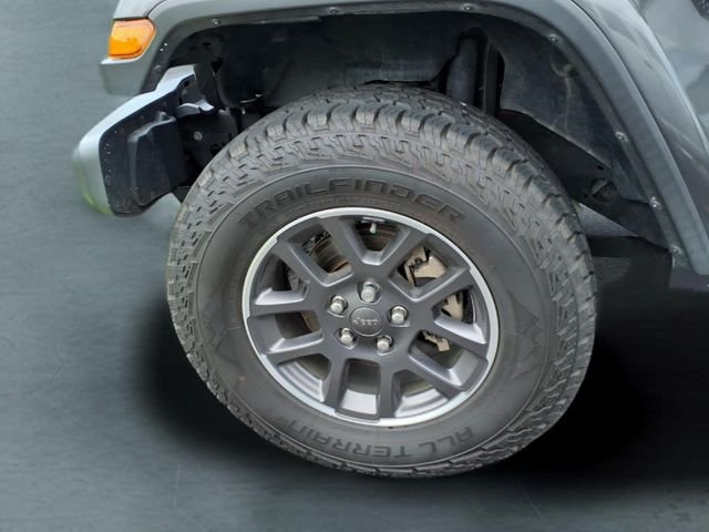 Used 2021 Gray Jeep Sport image 20