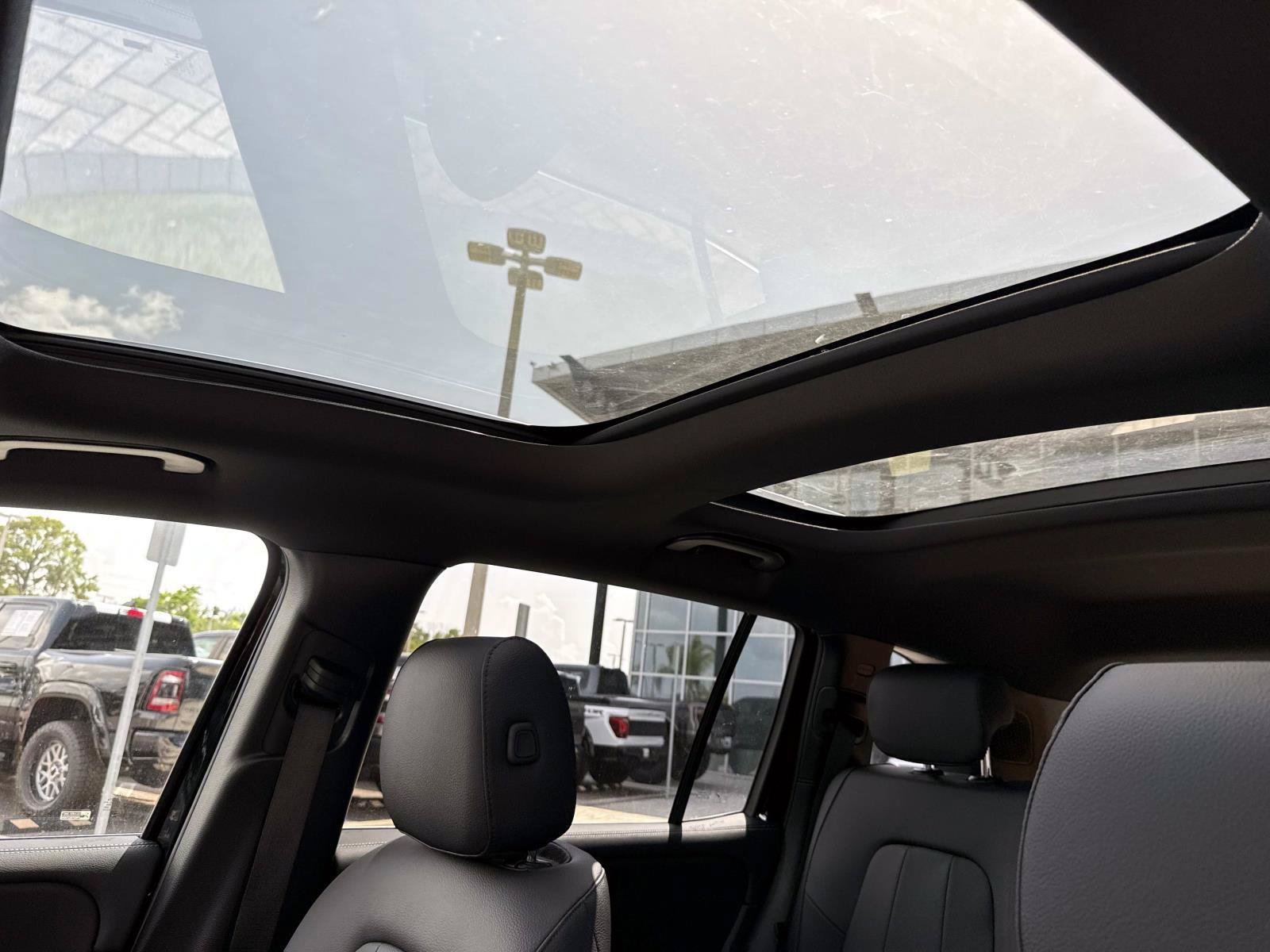 New 2026 Black Mercedes-Benz 250 SUV image 23