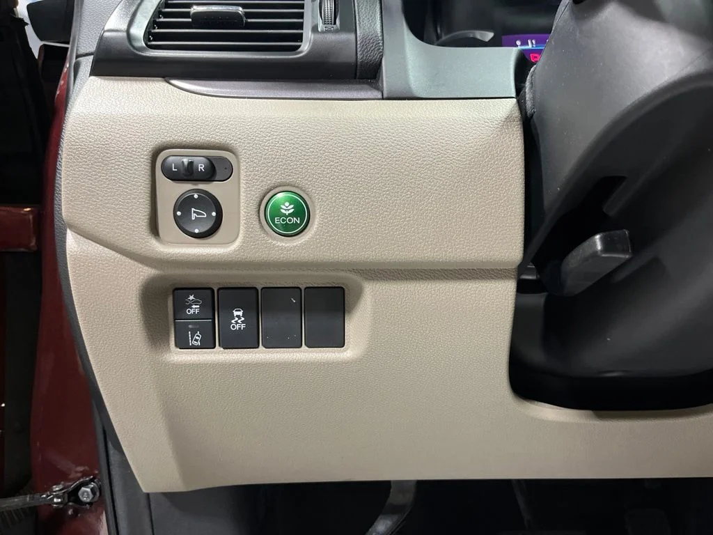 2022 Honda Pilot SE - Photo 13