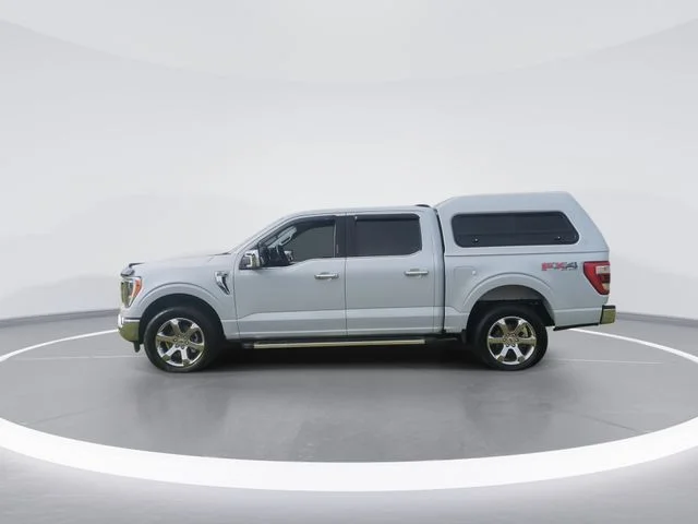 Used 2022 White Ford Lariat image 5