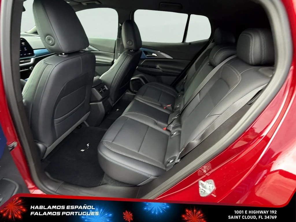 Used 2025 Radiant Red Tintcoat Chevrolet LT image 25