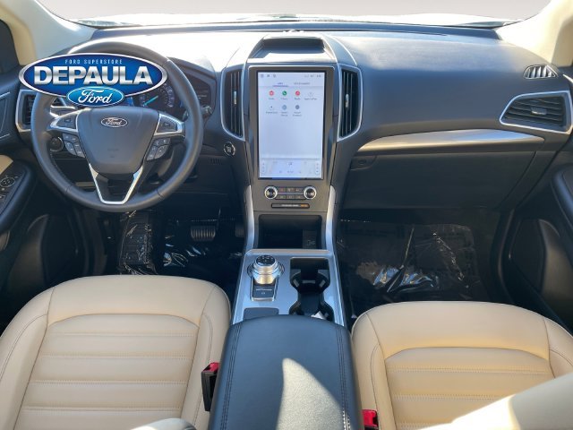 Used 2024 White Metallic Ford SEL image 13
